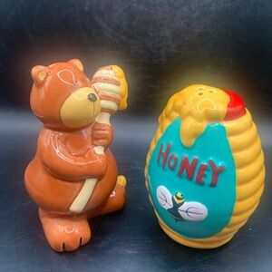 Salt and Pepper Bear & Honeycomb Beehive Shaker Set by Russ